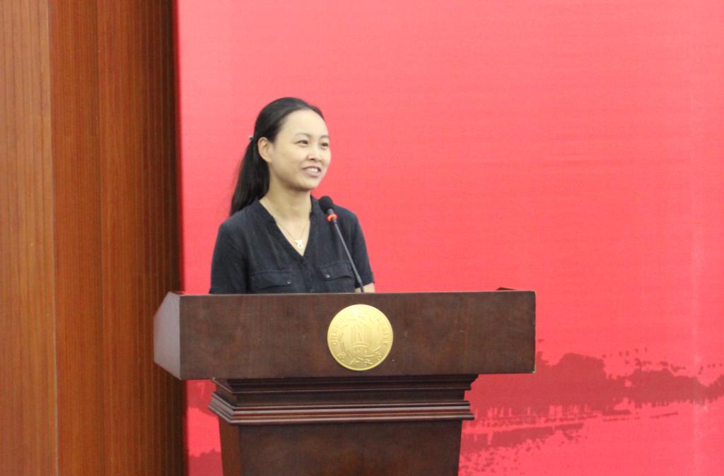 毕业典礼2.jpg 毕业典礼2.jpg