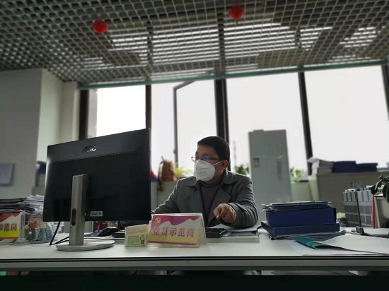 录入社区疫情防控资料.jpg 录入社区疫情防控资料.jpg